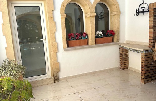 Trencall Villa | Exceptional Villa in Tosalet Swimming pool for 10 Pers