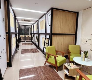 Ba Dinh Hostel | Hanoi Railway Capsule Hostel
