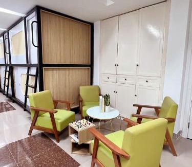 Ba Dinh Hostel | Hanoi Railway Capsule Hostel