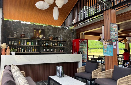 Son Trach Hostel | Hostel ∙ 8 guests