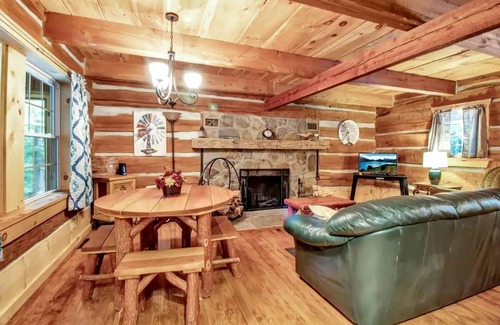 Cherry Creek House | House ∙ 2 bedrooms ∙ 6 guests