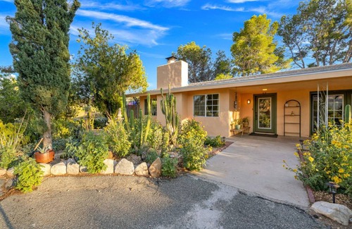 Morongo Valley House | House ∙ 3 bedrooms ∙ 8 guests