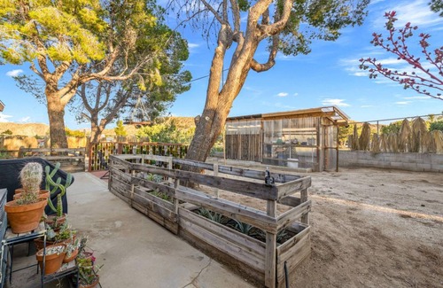 Morongo Valley House | House ∙ 3 bedrooms ∙ 8 guests
