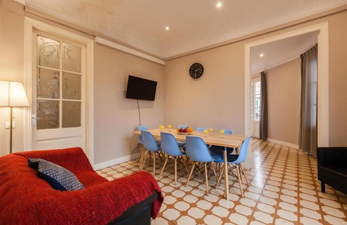 Dreta de l'Eixample Apartment | Key Bcn Apartment 4o2a 8p 5h