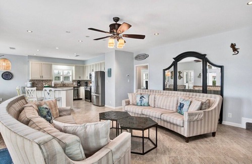 Orange Beach House | Lazy Days | Beachside 1 | Orange Beach, AL