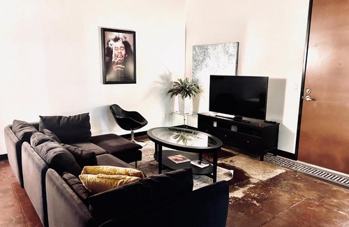 Historic Core Apartment | Lux City Living