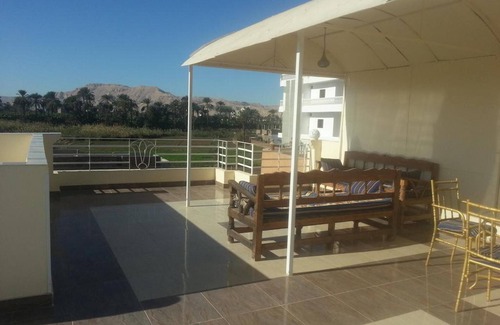 Luxor House | Luxor Star Apartments