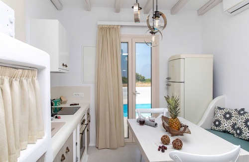 Naxos Town Villa | Naxian Lounge Villas | Villa I with private pool