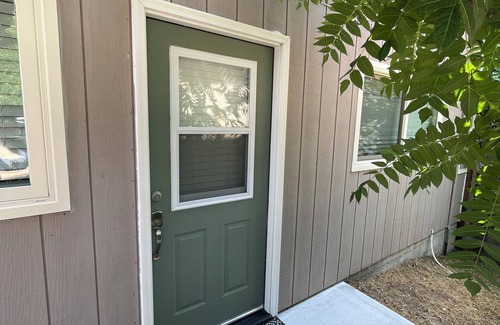 La Crescenta House | Newly built home in La Crescenta-Montrose