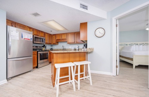 Orange Beach Condo | Ocean front, Indoor/Outdoor Pools, Splash Pad, PREMIUM 3 BR Condo, Great Reviews
