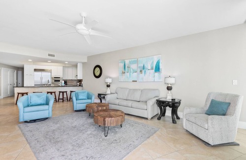 Orange Beach East Condo | Outdoor & Indoor Pools! | Waterfront View