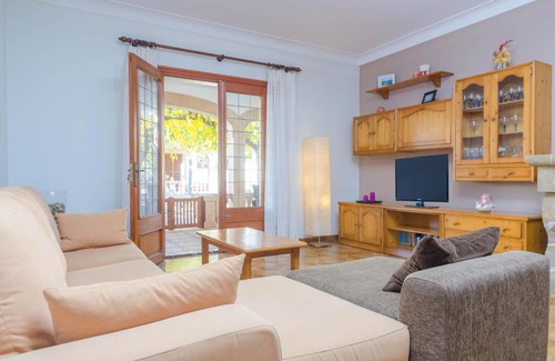 S'Estanyol de Migjorn Ski Chalet | Paramola