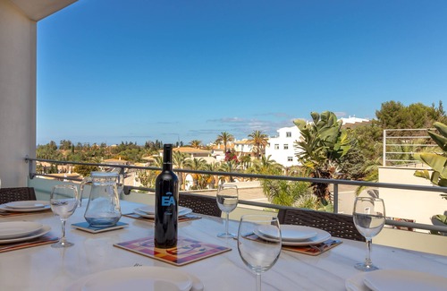 Ferragudo Apartment | Parque nº 11 - Comfortable spacious duplex apartment