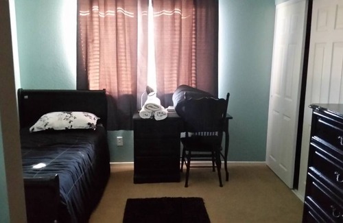 Menifee Resort | Private room ∙ 1 guest