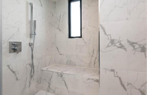 City West Apartment | Regency Modern Apartments