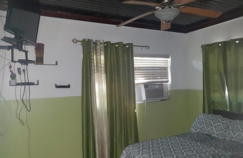 Regency Park Apartment | Regency Rentals