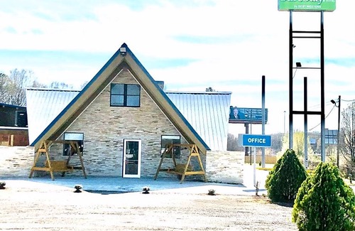 Montgomery Hotel | SureStay Hotel by Best Western Montgomery Southwest