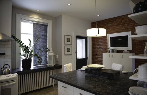 Elora Apartment | Victorian Apartment in the heart of Elora