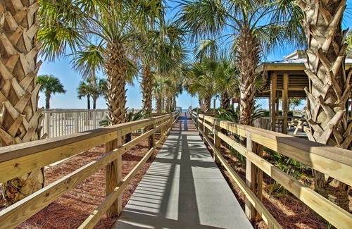 Orange Beach East Condo | Waterfront Orange Beach Condo w/ Beach Access