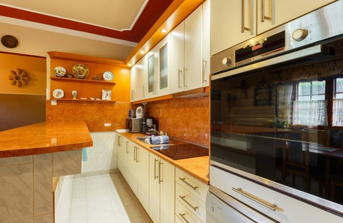 Balatonkiliti House | Wonderful private villa for 10 guests with A/C, WIFI, private pool, TV and patio