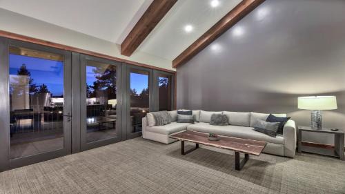 South Lake Tahoe Apartment | Zalanta 313