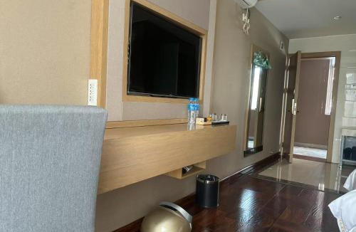 Phong Tho Hotel | 迪利酒店