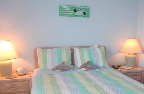 Silver Cay House | 039 Two Views by ACP