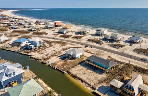 Silver Cay House | 051 Topsail