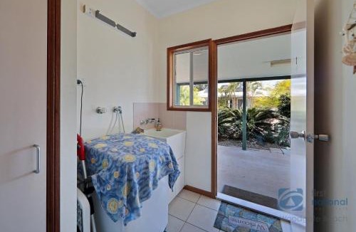 Woodgate Villa | 1/19-21 Pepperina Court