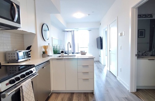 Waterloo Condo | 1 bedroom Condo in Waterloo with Balcony