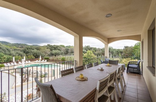 L'Ametlla del Valles House | 100 m² House ∙ 4 bedrooms ∙ 8 guests