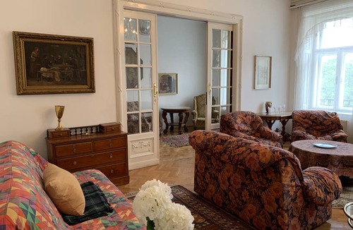 Belvaros - Lipotvaros Apartment | 105 m² Apartment ∙ 3 bedrooms ∙ 6 guests