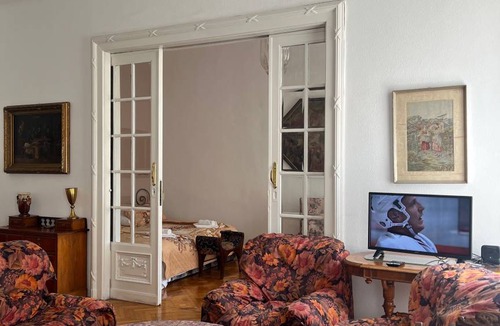 Belvaros - Lipotvaros Apartment | 105 m² Apartment ∙ 3 bedrooms ∙ 6 guests