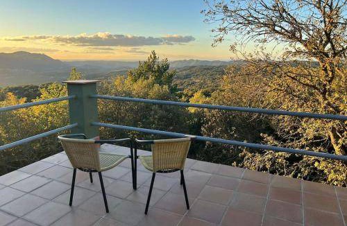 Prades House | 120 m² House ∙ 3 bedrooms ∙ 9 guests