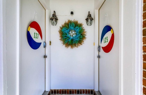 Pensacola House | 125 Shirley Dr