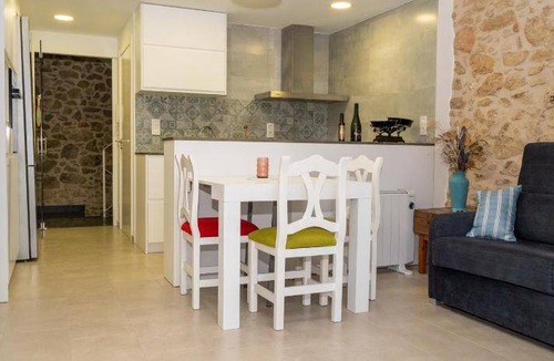 La Senia House | 130 m² House ∙ 2 bedrooms ∙ 6 guests