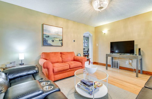 Cheektowaga House | 157 m² House ∙ 4 bedrooms ∙ 9 guests