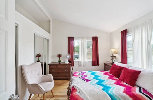 Lake Elsinore House | 158 m² House ∙ 3 bedrooms ∙ 7 guests