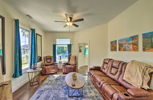 Downtown Riverside House | 167 m² House ∙ 3 bedrooms ∙ 8 guests