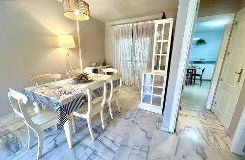 Valdelagrana Apartment | 180 m² Apartment ∙ 4 bedrooms ∙ 10 guests