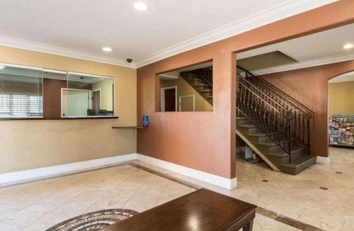 Huntington Park Hotel | 19 m² Motel ∙ 127 guests