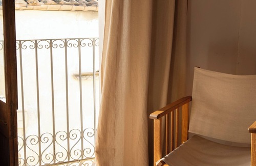 Sant Cugat Sesgarrigues House | 19th.C Village House in Wine Region. 40 min Barcelona & 20 min Sitges
