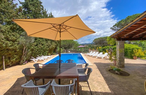 Mont Barbat Villa | 200 m² Villa ∙ 4 bedrooms ∙ 10 guests