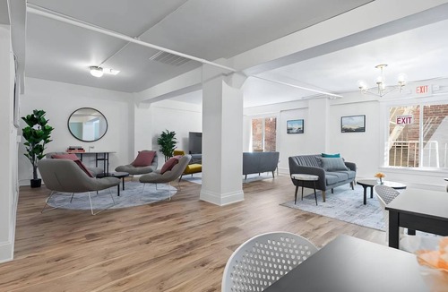 Lower Nob Hill Hostel | 21 m² Hostel ∙ 127 guests