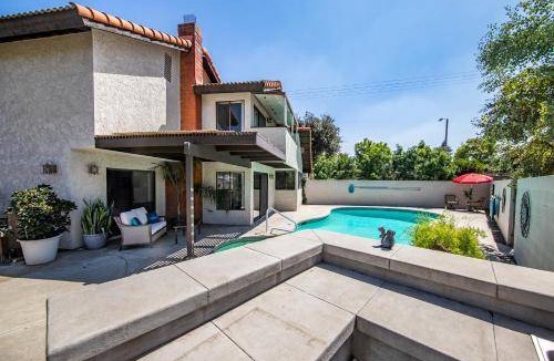 South Redlands Villa | 223 m² Villa ∙ 4 bedrooms ∙ 8 guests