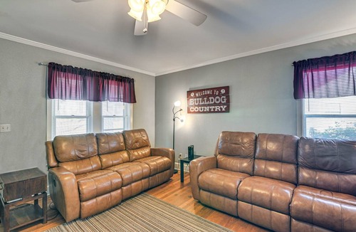 Starkville House | 232 m² House ∙ 5 bedrooms ∙ 9 guests