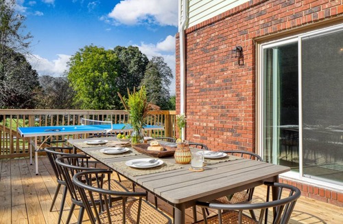 Asheville House | 233 m² House ∙ 4 bedrooms ∙ 10 guests