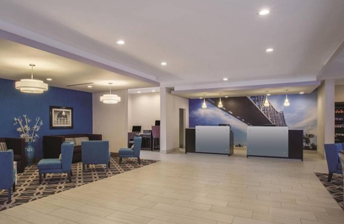 West Monroe Hotel | 28 m² Hotel ∙ 127 guests