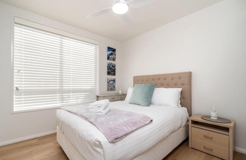 Greenway Apartment | 2B Spacious Apartment in the Heart of Tuggeranong - Hosted by CanStay