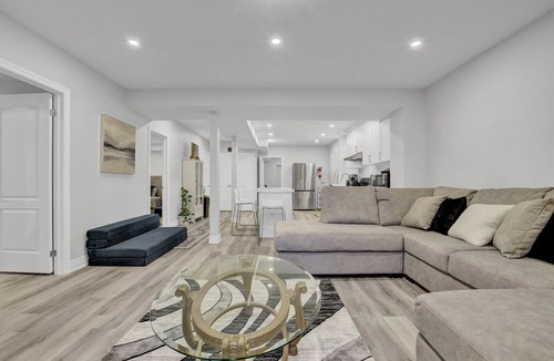 Hamilton Apartment | 2BR Basement Suite with Fireplace & Central A/C